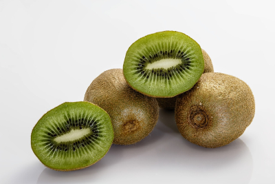 Kiwi - pěstování, původ, sazenice, recepty
