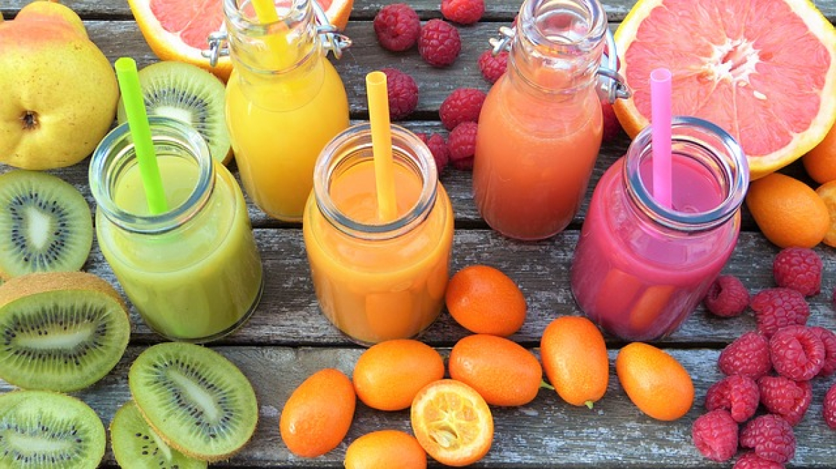 Je rozdíl mezi smoothie a džusem?